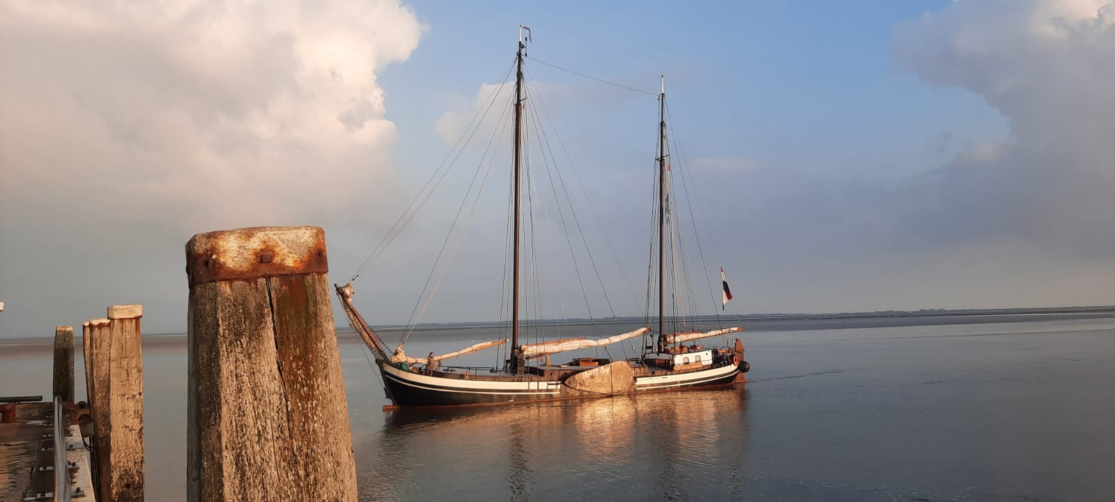 Minerva at harbor pier