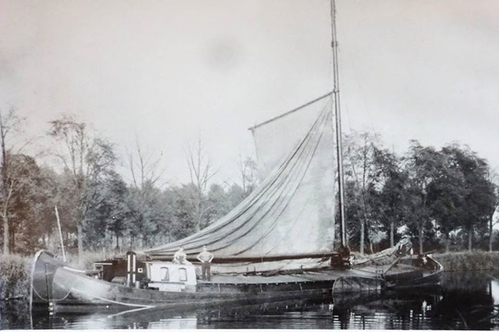 De Minerva onder zeil, historische opname